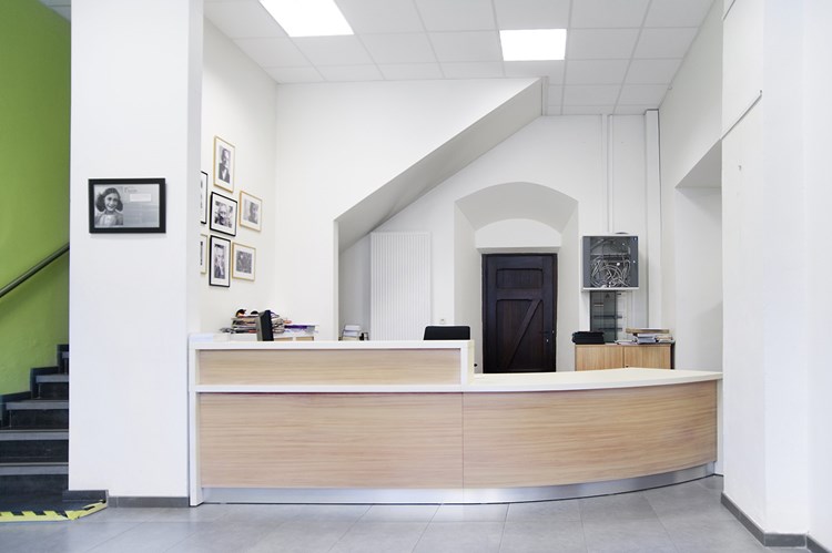 Inform disk (INDsé skolbibliotek, Bastogne, Belgien)